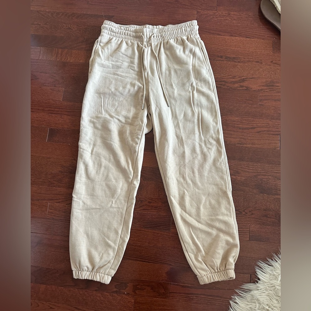 sweatpants